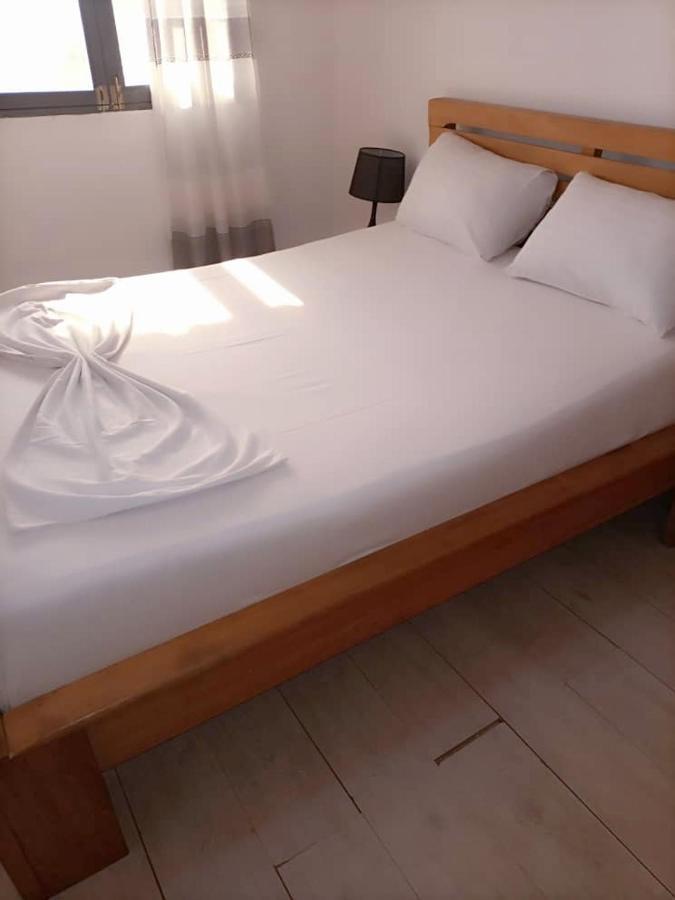 Appartement 2 Chambres Residence Avec Piscine Yaoundé Eksteriør bilde